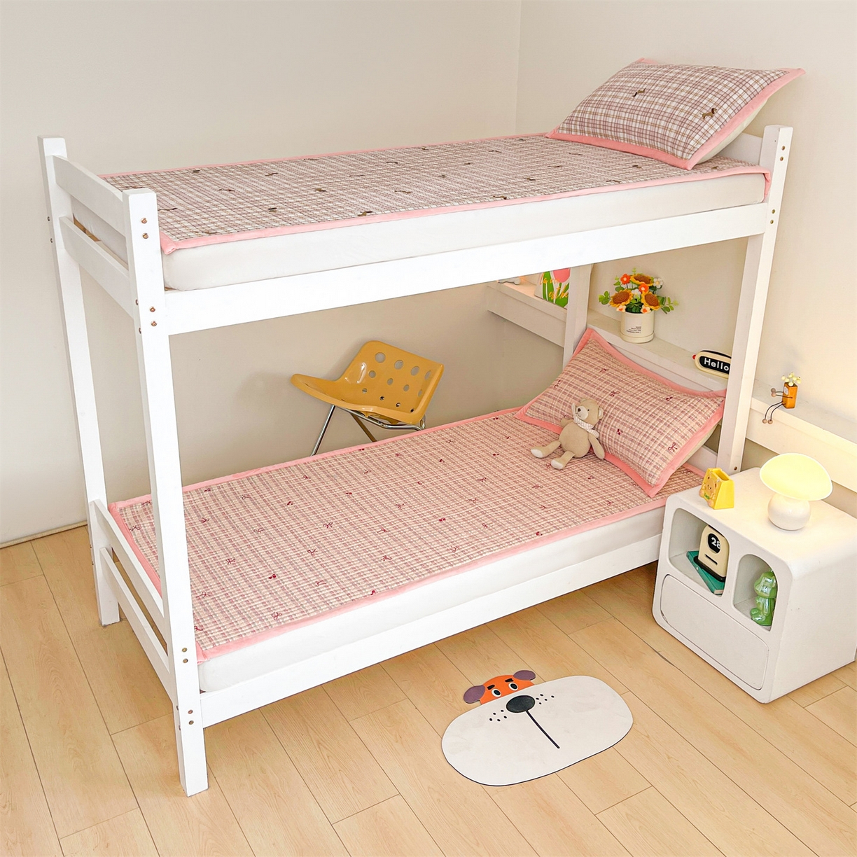 91家纺网 家纺一手货源 找家纺 恒爱家纺 2025新款学生季全棉宝宝绒双面款床护垫 粉糯蝴蝶结