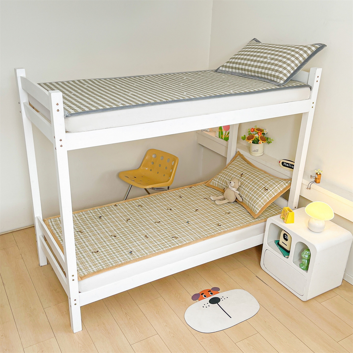 91家纺网 家纺一手货源 找家纺 恒爱家纺 2025新款学生季全棉宝宝绒双面款床护垫 拉拉狗