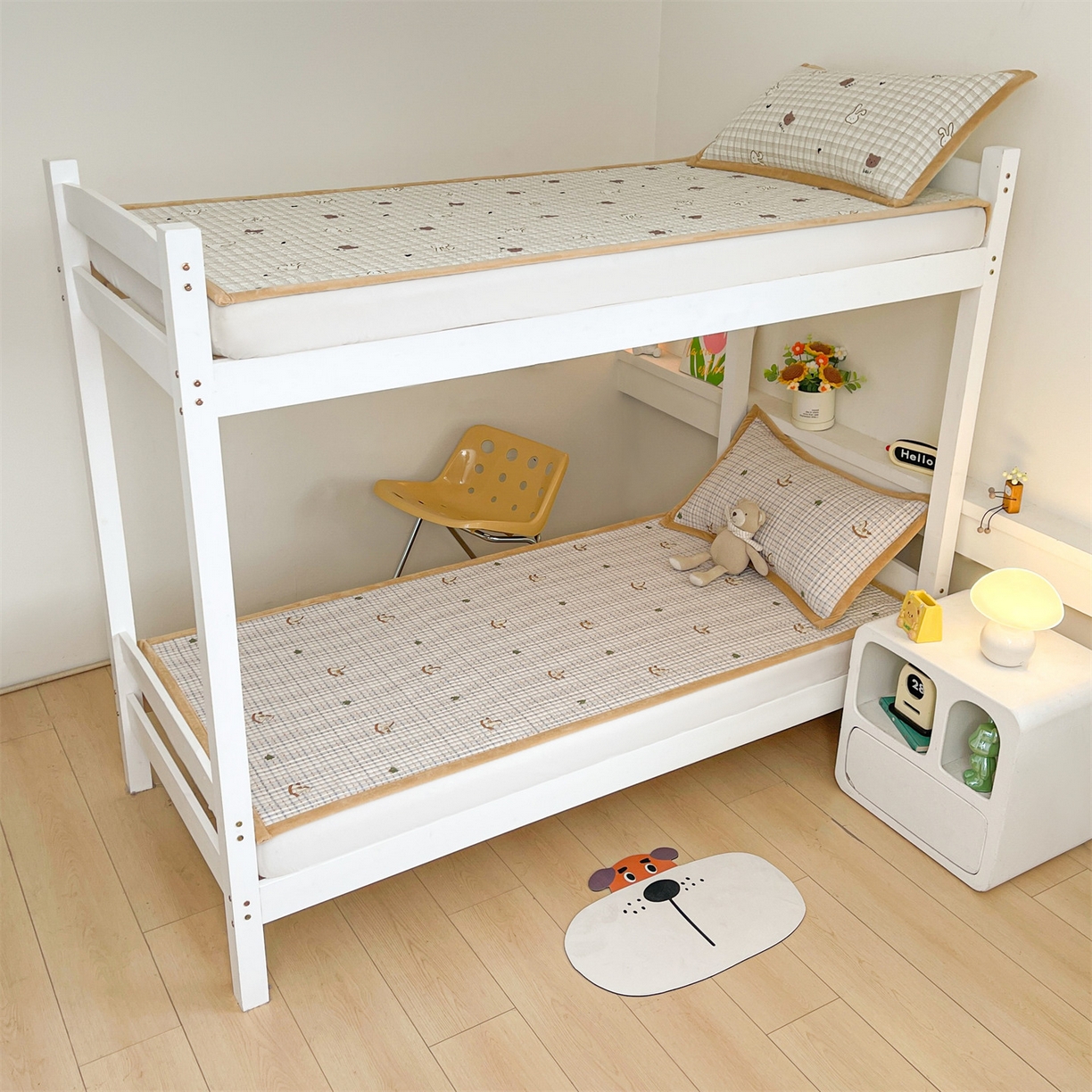 91家纺网 家纺一手货源 找家纺 恒爱家纺 2025新款学生季全棉宝宝绒双面款床护垫 梦幻木马