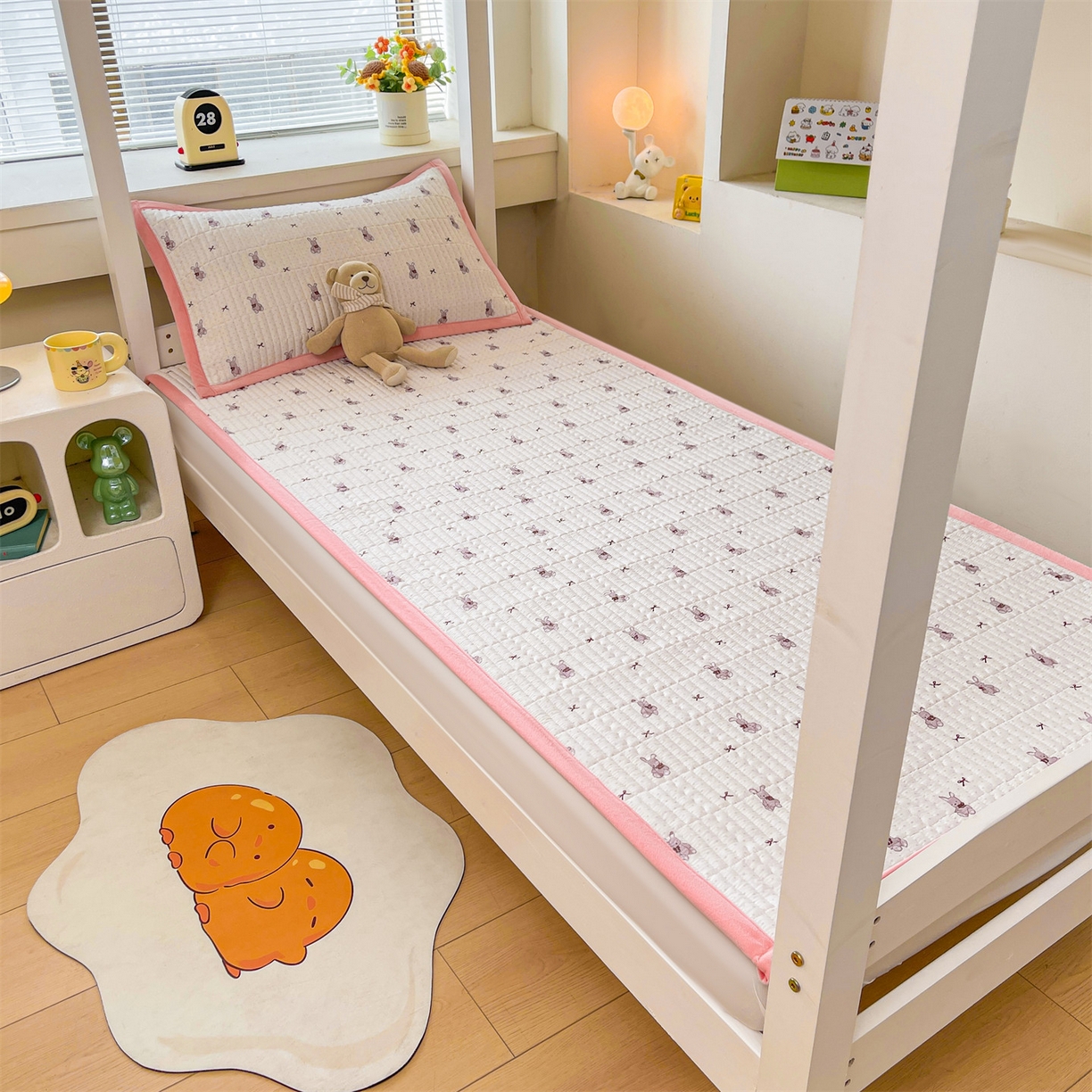 恒爱家纺 2025新款学生季全棉宝宝绒双面款床护垫 甜心兔子