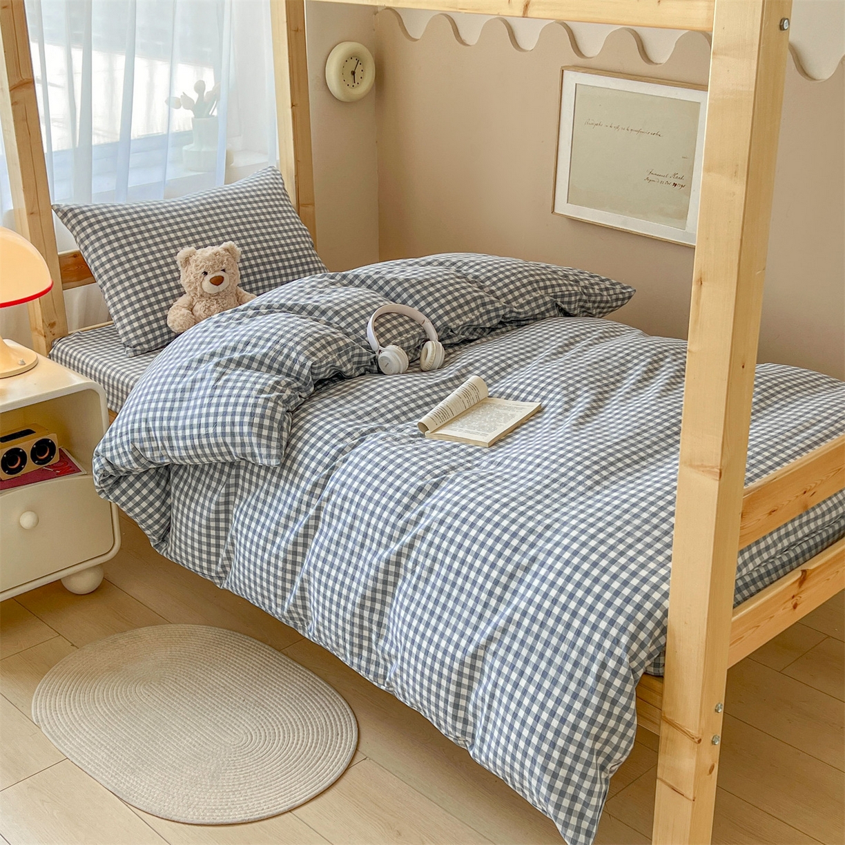 91家纺网 家纺一手货源 找家纺 （总）恒爱家纺 2025新款学生季全棉印花格子三件套