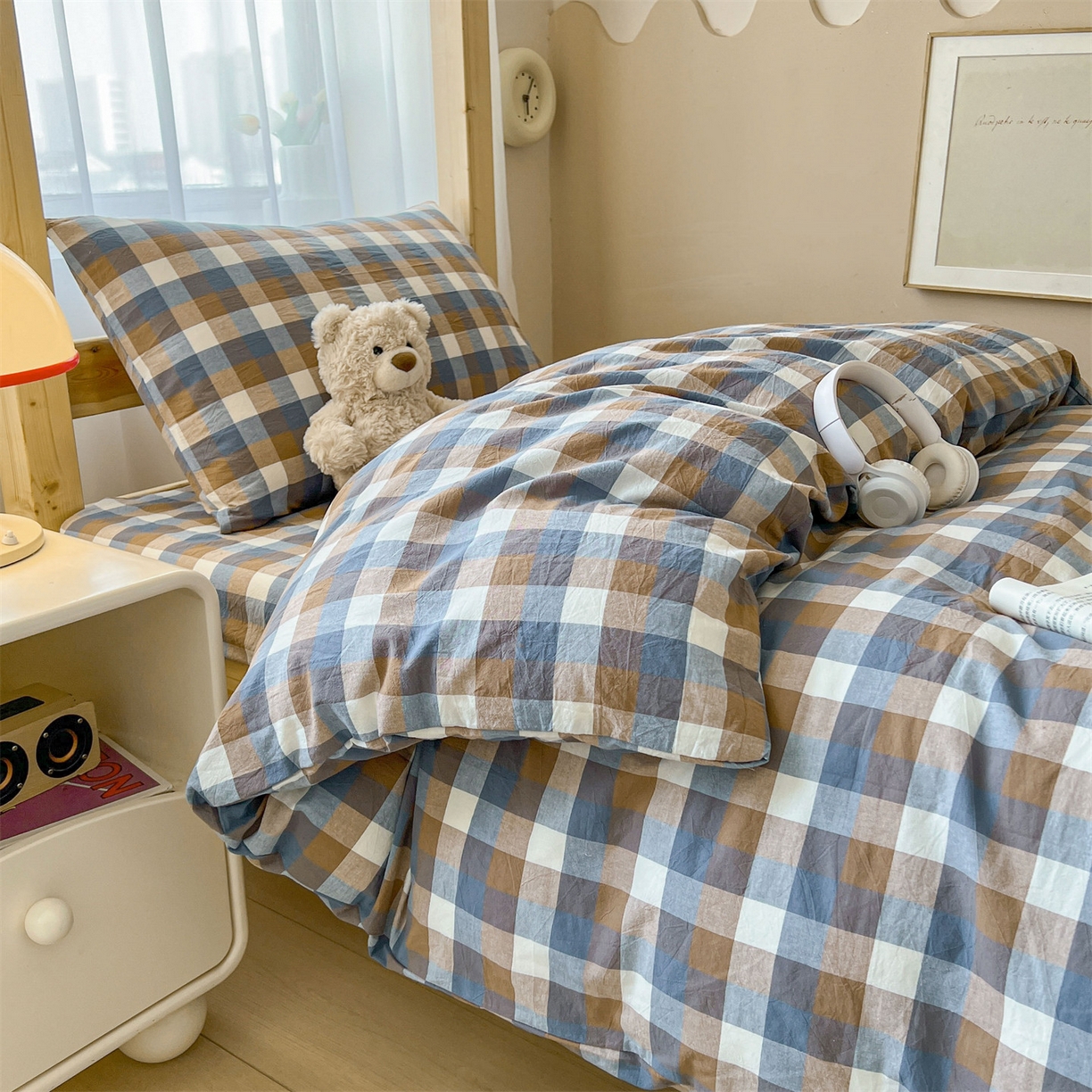 91家纺网 家纺一手货源 找家纺 恒爱家纺 2025新款学生季全棉印花格子三件套 蓝咖格