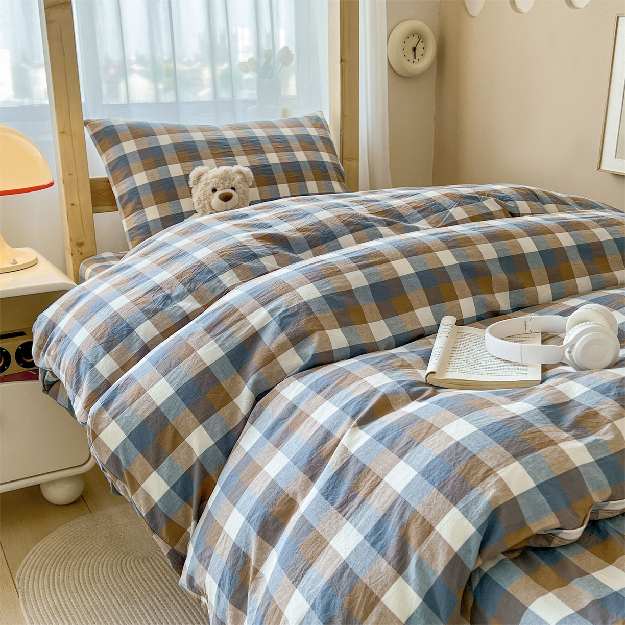 91家纺网 家纺一手货源 找家纺 恒爱家纺 2025新款学生季全棉印花格子三件套 蓝咖格