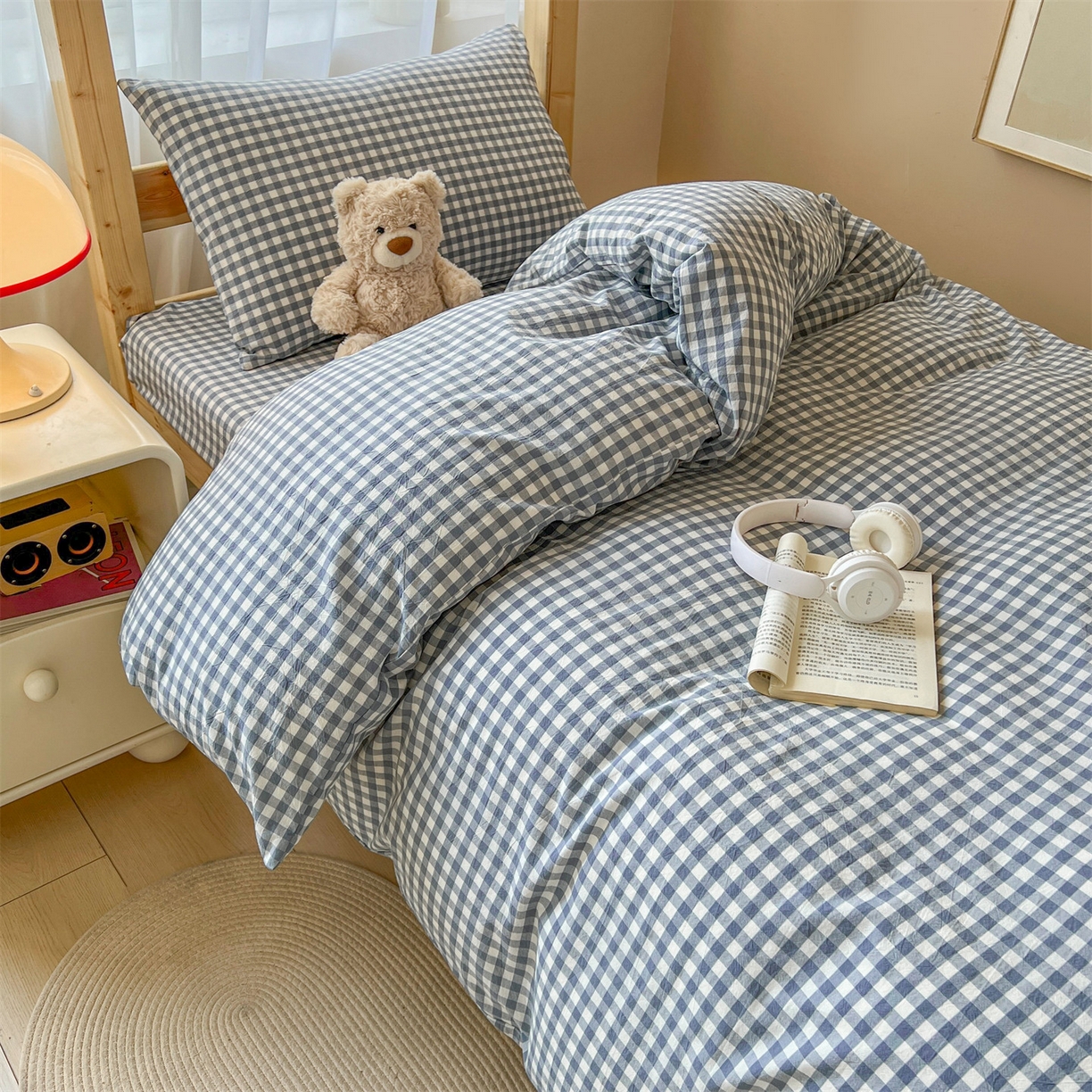 91家纺网 家纺一手货源 找家纺 恒爱家纺 2025新款学生季全棉印花格子三件套 蓝小格