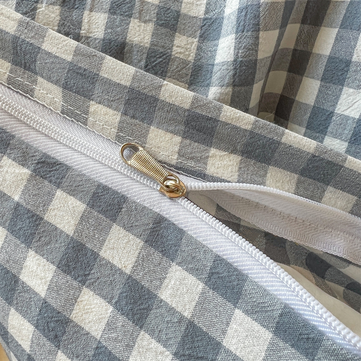 91家纺网 家纺一手货源 找家纺 恒爱家纺 2025新款学生季全棉印花格子三件套 蓝小格