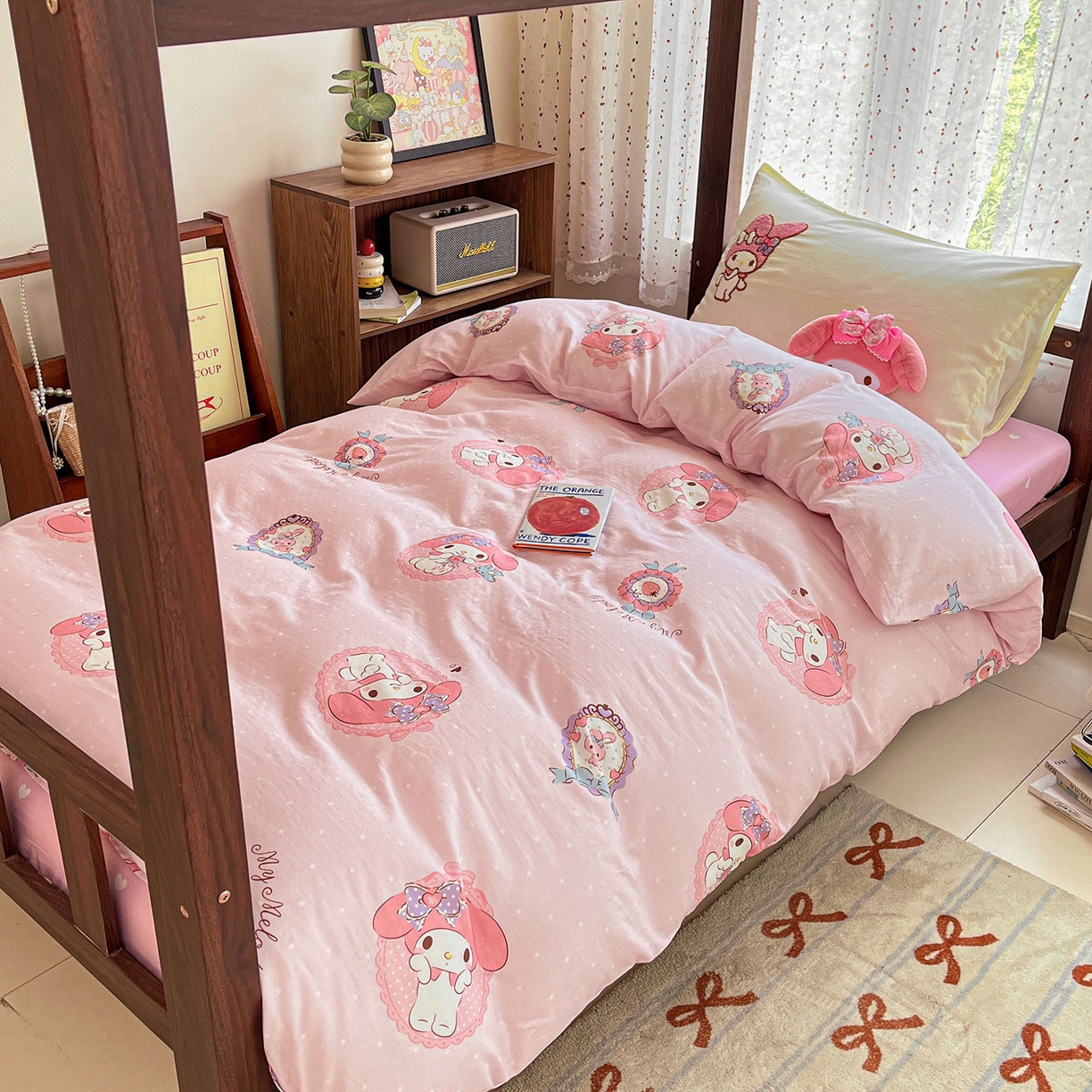 91家纺网 家纺一手货源 找家纺 蓝邻家纺 2025年新款全棉纯棉双层纱三丽鸥刺绣学生宿舍三件套四件套系列 治愈萌主