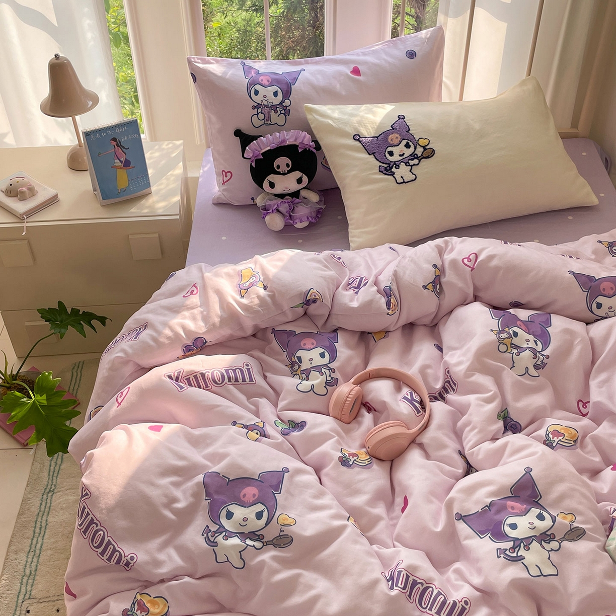 91家纺网 家纺一手货源 找家纺 蓝邻家纺 2025年新款全棉纯棉双层纱三丽鸥刺绣四件套系列 精灵库洛米