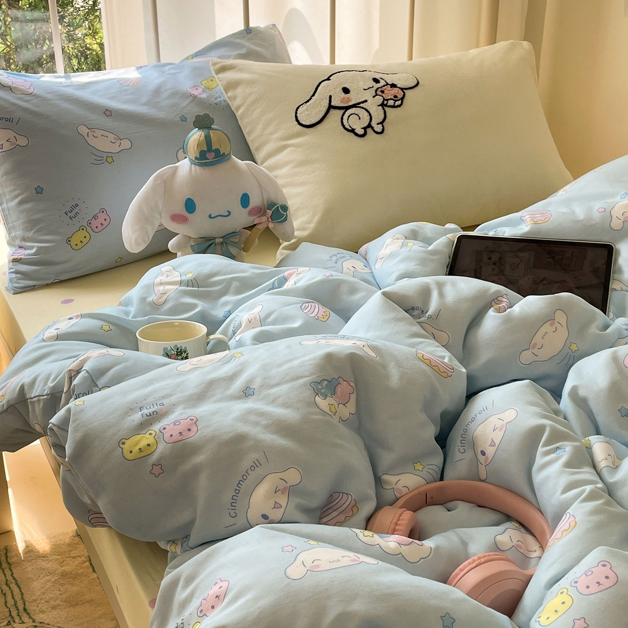 91家纺网 家纺一手货源 找家纺 蓝邻家纺 2025年新款全棉纯棉双层纱三丽鸥刺绣四件套系列 呆萌大耳狗