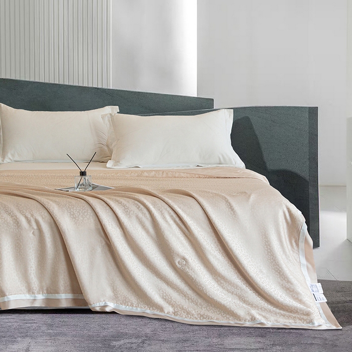 91家纺网 家纺一手货源 找家纺 （总）薇玛仕 2025新款100S兰精天丝豹纹提花可水洗桑蚕丝夏被夏凉被空调被