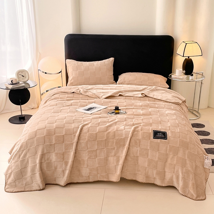 楼兰公主 2025新款天鹅绒毛毯系列 卡其