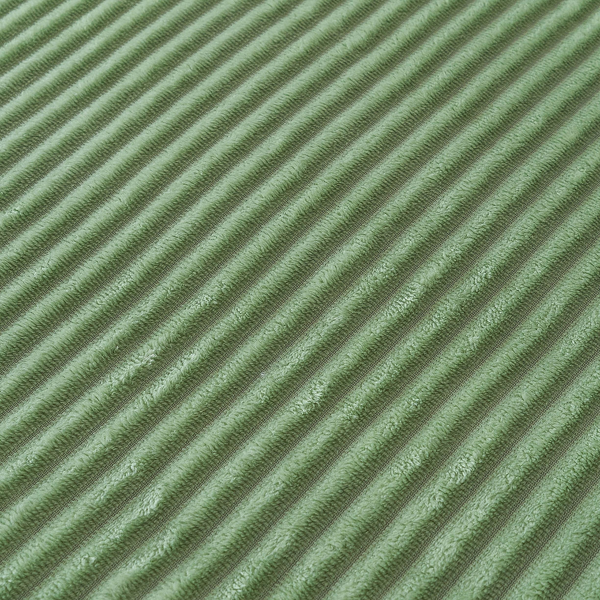 91家纺网 家纺一手货源 找家纺 （总）楼兰公主 2025新款小抽条纯色双面绒毛毯