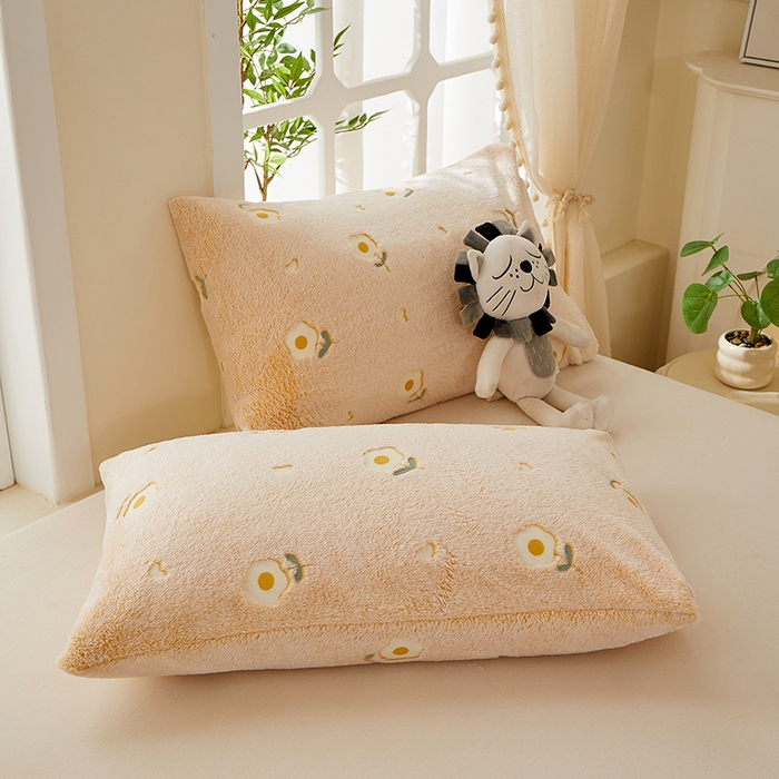 91家纺网 家纺一手货源 找家纺 楼兰公主 2025新款云朵绒单毛毯 小黄花