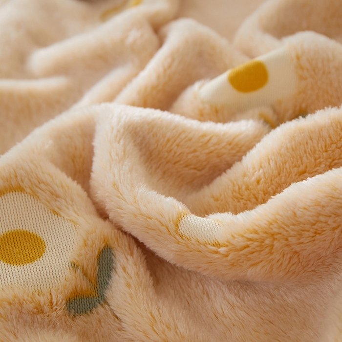 91家纺网 家纺一手货源 找家纺 楼兰公主 2025新款云朵绒单毛毯 小黄花