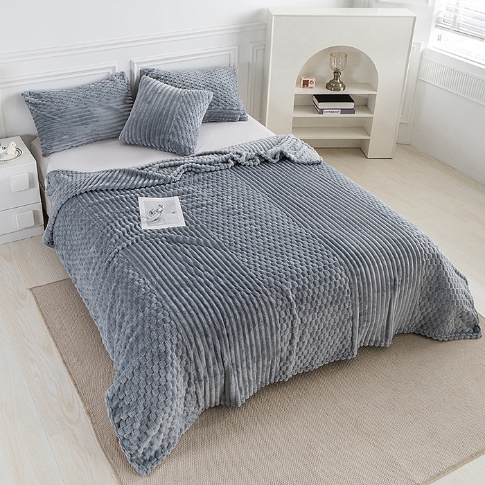 91家纺网 家纺一手货源 找家纺 楼兰公主 2025新款金龟绒多功能毛毯 金龟绒-湖蓝