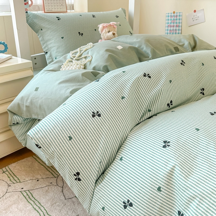 91家纺网 家纺一手货源 找家纺 2025新款学生宿舍全棉三件套 绿底蝴蝶结