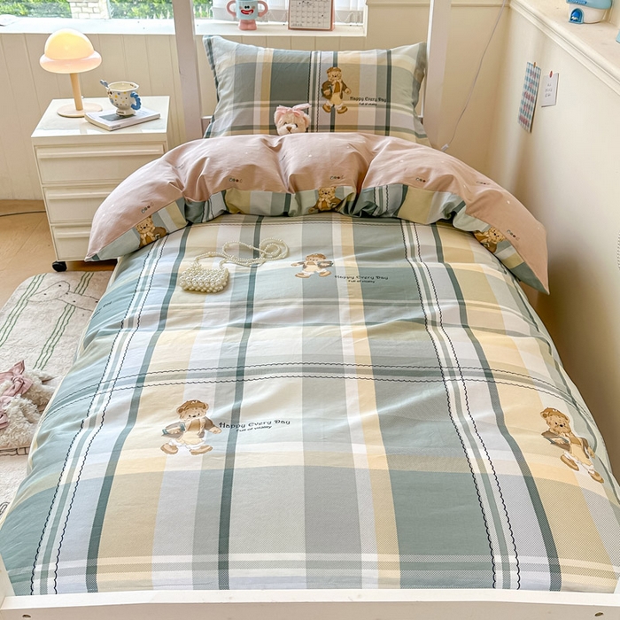 91家纺网 家纺一手货源 找家纺 2025新款学生宿舍全棉三件套 洛克熊