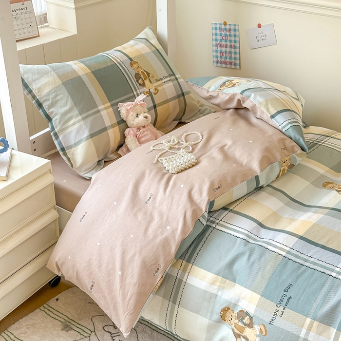 91家纺网 家纺一手货源 找家纺 2025新款学生宿舍全棉三件套 洛克熊