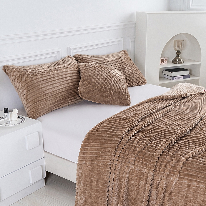 91家纺网 家纺一手货源 找家纺 楼兰公主 2025新款金龟绒多功能毛毯 金龟绒-咖