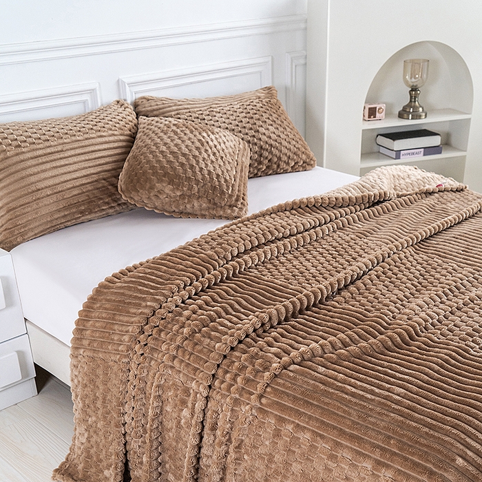 91家纺网 家纺一手货源 找家纺 楼兰公主 2025新款金龟绒多功能毛毯 金龟绒-咖