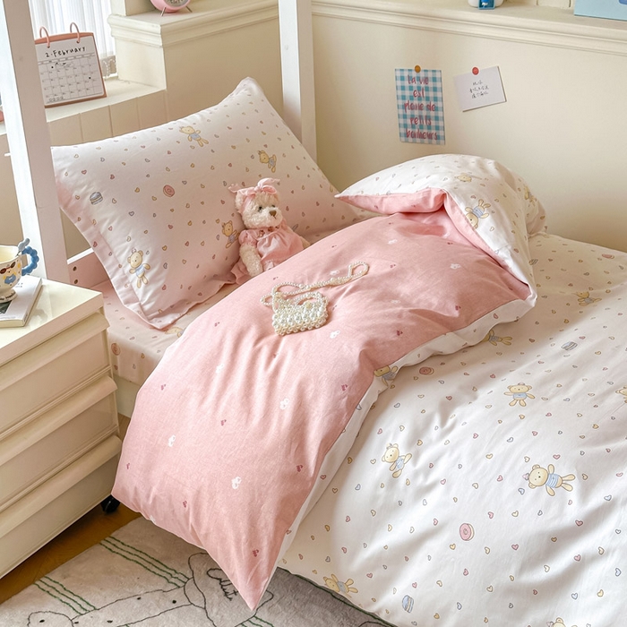 91家纺网 家纺一手货源 找家纺 2025新款学生宿舍全棉三件套 泡泡小熊