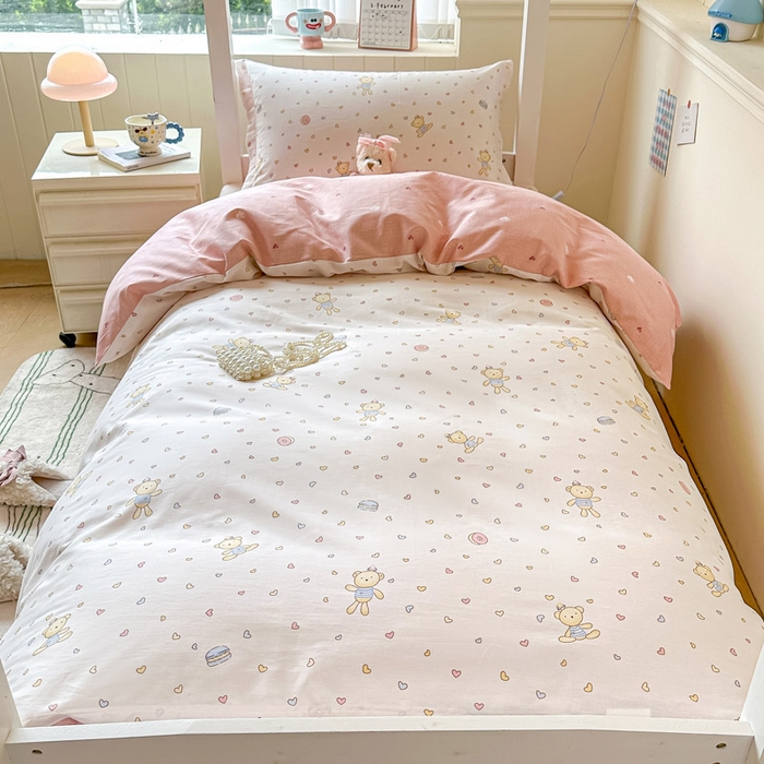 91家纺网 家纺一手货源 找家纺 2025新款学生宿舍全棉三件套 泡泡小熊