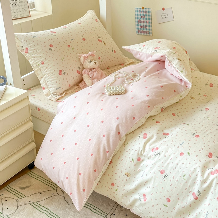 91家纺网 家纺一手货源 找家纺 2025新款学生宿舍全棉三件套 樱桃甜宠