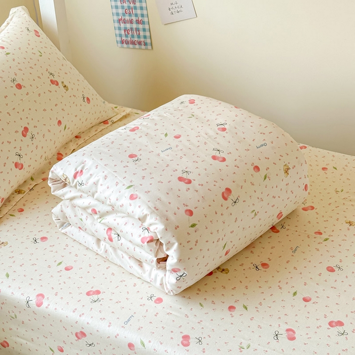 91家纺网 家纺一手货源 找家纺 2025新款学生宿舍全棉三件套 樱桃甜宠
