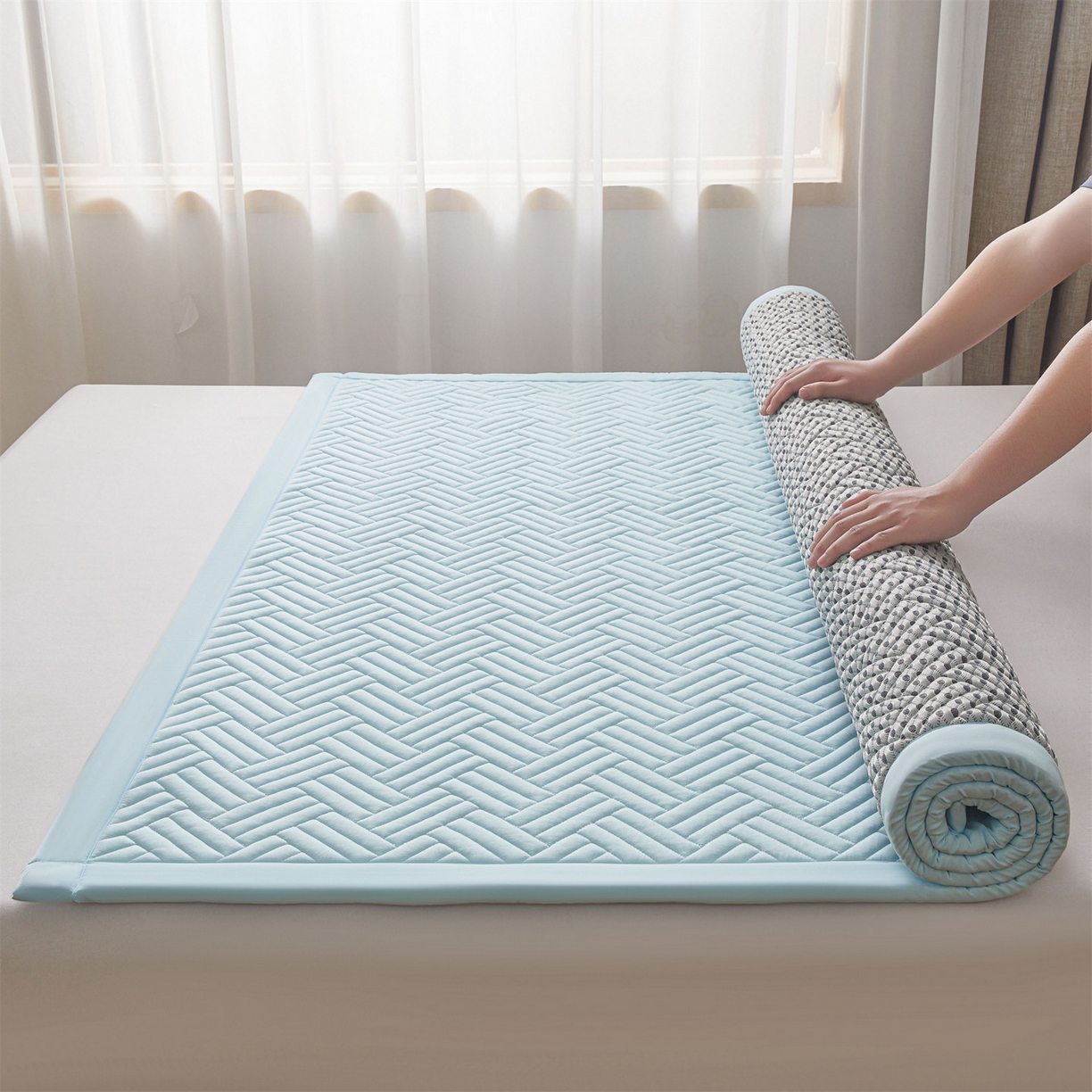 91家纺网 家纺一手货源 找家纺 雯豆家纺 2025新品四季款加厚床褥垫子床垫保护垫四季通用 摩登-淡水蓝