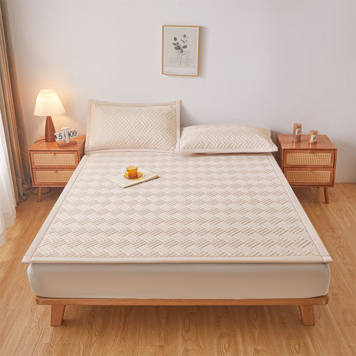 91家纺网 家纺一手货源 找家纺 雯豆家纺 2025新品四季款加厚床褥垫子床垫保护垫四季通用 摩登-奶咖