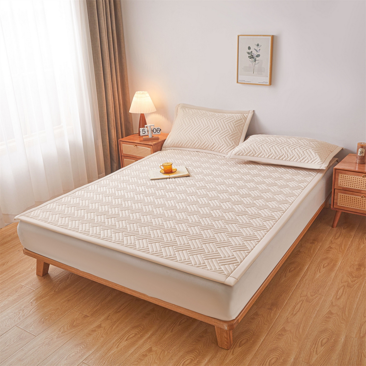 91家纺网 家纺一手货源 找家纺 雯豆家纺 2025新品四季款加厚床褥垫子床垫保护垫四季通用 摩登-奶咖