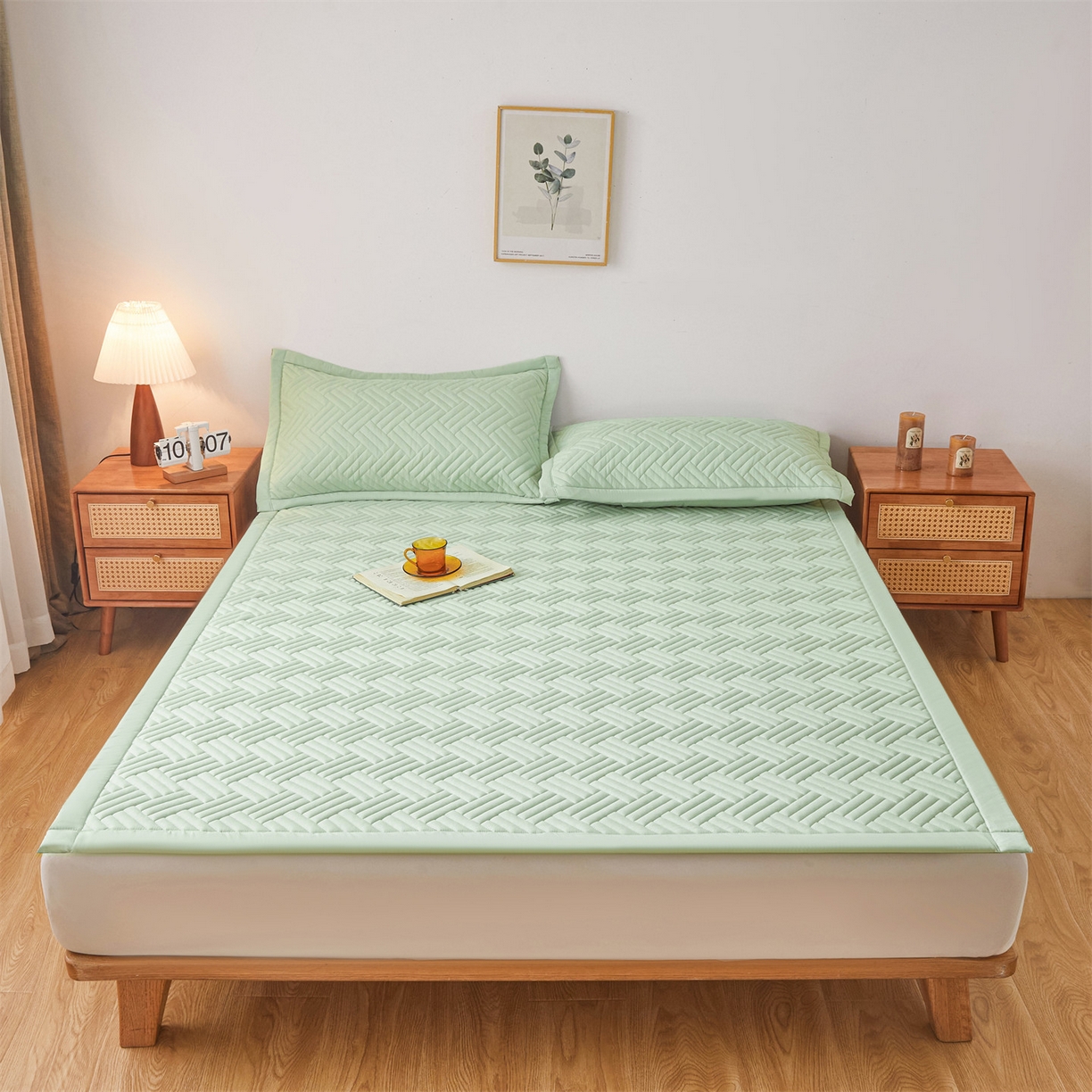 91家纺网 家纺一手货源 找家纺 雯豆家纺 2025新品四季款加厚床褥垫子床垫保护垫四季通用 摩登-清雅绿