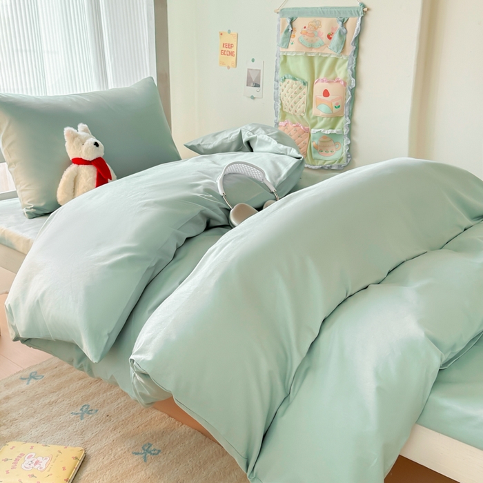 91家纺网 家纺一手货源 找家纺 简冠家纺 2025新款13372全棉纯色学生三件套 浅绿