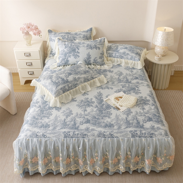 91家纺网 家纺一手货源 找家纺 好儿喜家纺 2025新款海洋丝凉感豆豆床裙凉席-巴黎玫瑰 挪威森林蓝