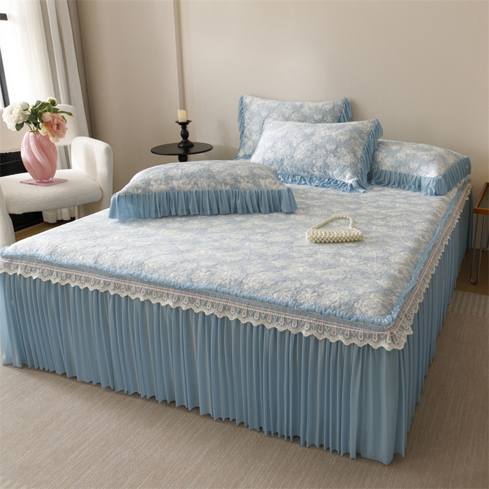 91家纺网 家纺一手货源 找家纺 （总）好儿喜家纺 2025新款海洋丝凉感豆豆床裙凉席-缤纷玫瑰