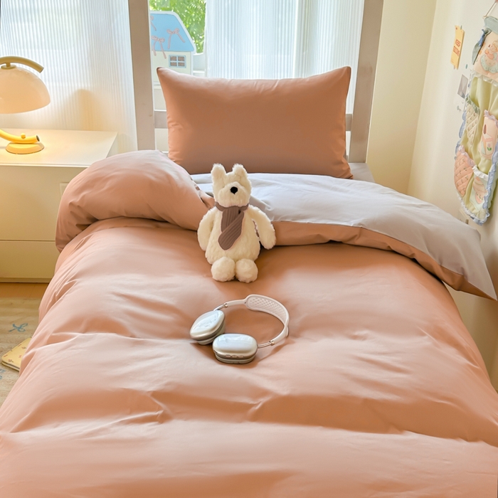 91家纺网 家纺一手货源 找家纺 简冠家纺 2025新款13372全棉纯色学生三件套 藕粉+浅灰