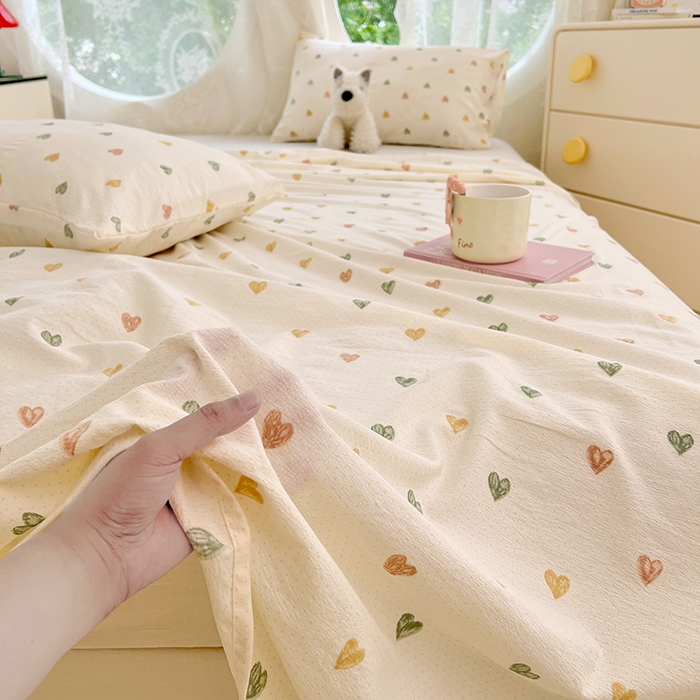 91家纺网 家纺一手货源 找家纺 彩韵家纺 2025新款印花木m双层纱床单系列 木m双层纱-点点心动