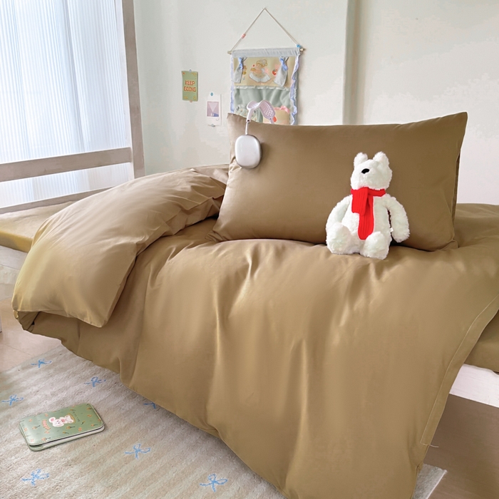 91家纺网 家纺一手货源 找家纺 简冠家纺 2025新款13372全棉纯色学生三件套 卡其