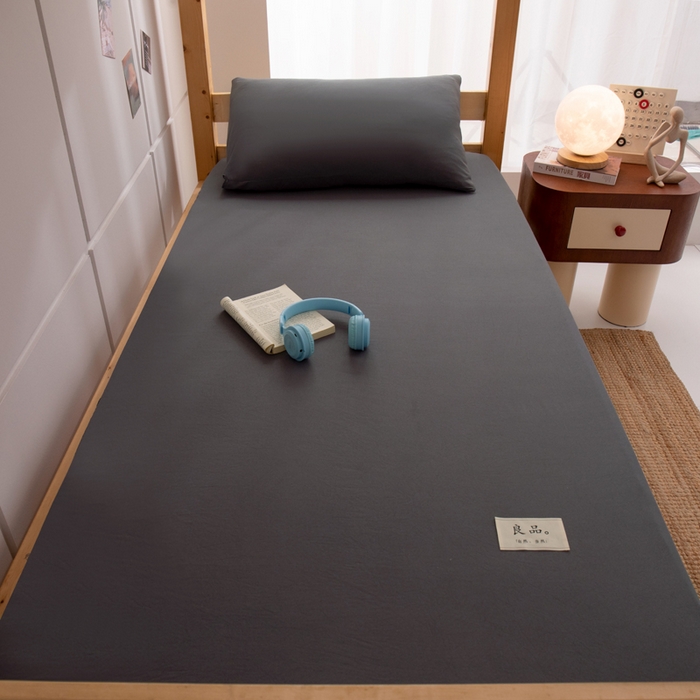 91家纺网 家纺一手货源 找家纺 暖季家纺2025新款无印风学生防水床笠 防水-高级灰