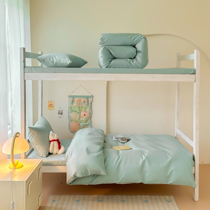 91家纺网 家纺一手货源 找家纺 简冠家纺 2025新款13372全棉纯色学生三件套 浅绿