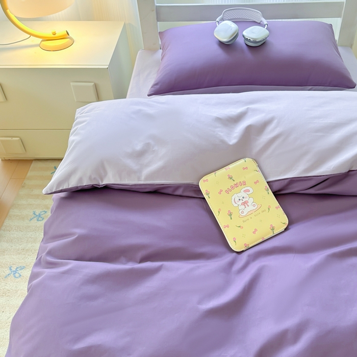 91家纺网 家纺一手货源 找家纺 简冠家纺 2025新款13372全棉纯色学生三件套 深紫+浅紫