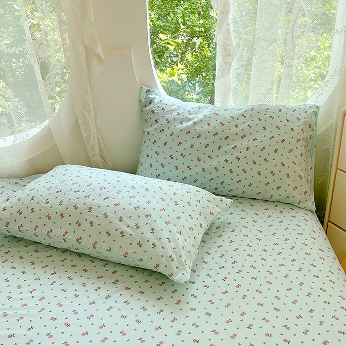 91家纺网 家纺一手货源 找家纺 彩韵家纺 2025新款印花木m双层纱床单系列 木m双层纱-芳香玫瑰