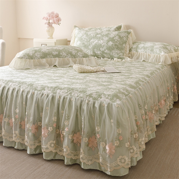 91家纺网 家纺一手货源 找家纺 好儿喜家纺 2025新款海洋丝凉感豆豆床裙凉席-巴黎玫瑰 巴黎玫瑰绿