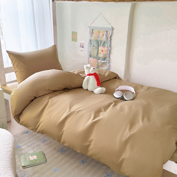 91家纺网 家纺一手货源 找家纺 简冠家纺 2025新款13372全棉纯色学生三件套 卡其