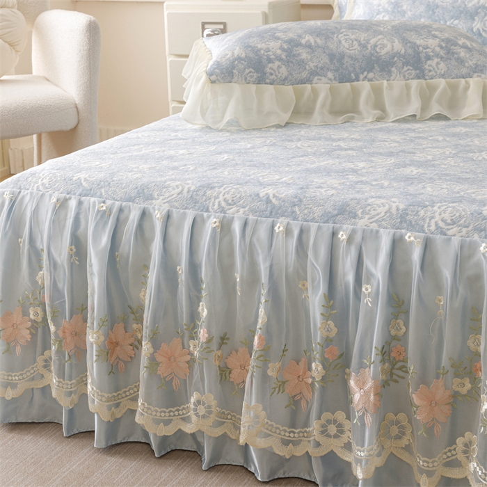 91家纺网 家纺一手货源 找家纺 好儿喜家纺 2025新款海洋丝凉感豆豆床裙凉席-巴黎玫瑰 巴黎玫瑰蓝