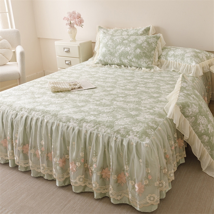 91家纺网 家纺一手货源 找家纺 好儿喜家纺 2025新款海洋丝凉感豆豆床裙凉席-巴黎玫瑰 巴黎玫瑰绿