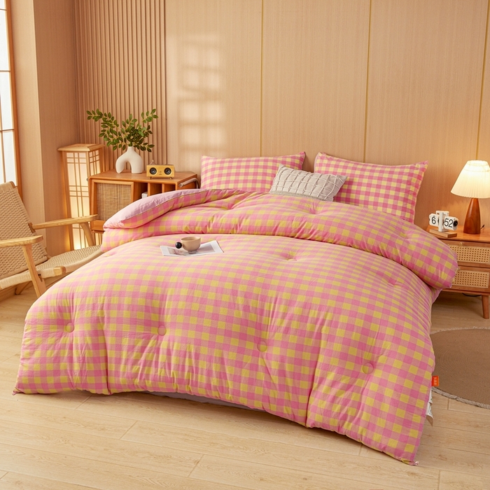 91家纺网 家纺一手货源 找家纺 美尔惠家纺 2025新款无印水洗棉格子春秋被冬被被子被芯学生季被芯 粉黄中格