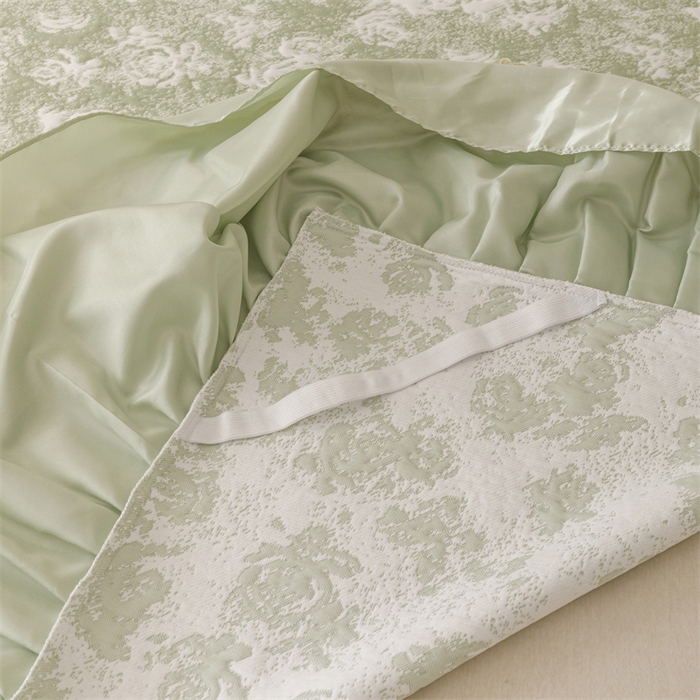 91家纺网 家纺一手货源 找家纺 好儿喜家纺 2025新款海洋丝凉感豆豆床裙凉席-巴黎玫瑰 巴黎玫瑰绿