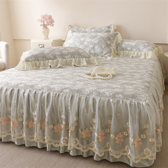 91家纺网 家纺一手货源 找家纺 好儿喜家纺 2025新款海洋丝凉感豆豆床裙凉席-巴黎玫瑰 巴黎玫瑰灰