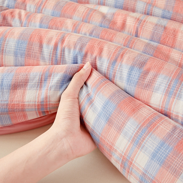 91家纺网 家纺一手货源 找家纺 美尔惠家纺 2025新款无印水洗棉格子春秋被冬被被子被芯学生季被芯 云舒粉