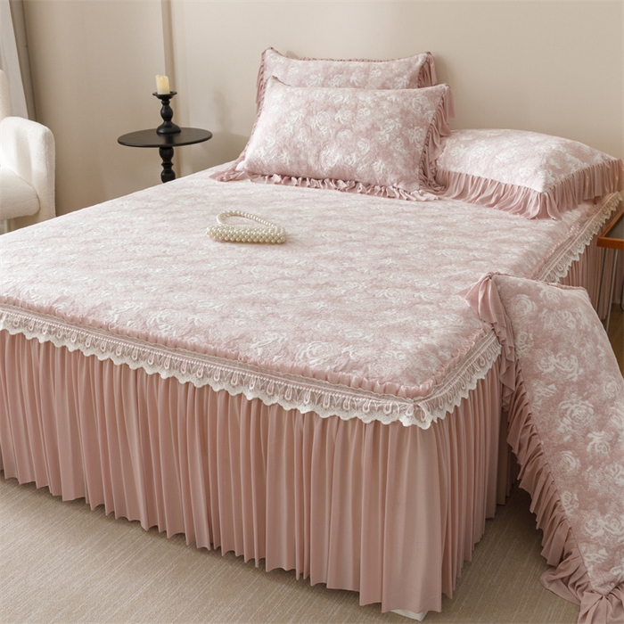 91家纺网 家纺一手货源 找家纺 好儿喜家纺 2025新款海洋丝凉感豆豆床裙凉席-缤纷玫瑰 缤纷玫瑰-粉